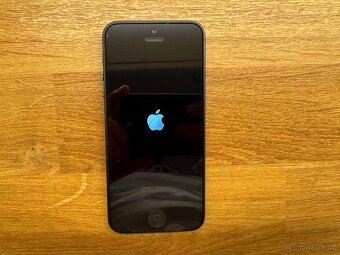Apple iPhone 5 16GB black nový - 10