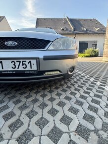 Ford Mondeo - 10