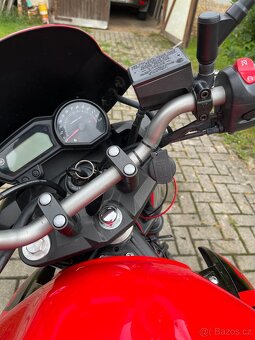 Yamaha XJ6N (2012) - 10