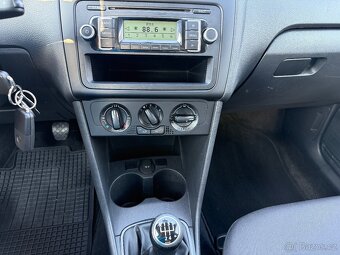Volkswagen Polo 1,2 Tsi 51kW r.v.2010 - 10
