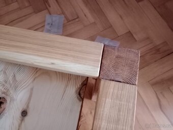Manželská postel dub masiv - 10