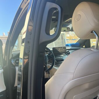 MERCEDES V-Class 300D 4Matic Avantgarde Edition - 10