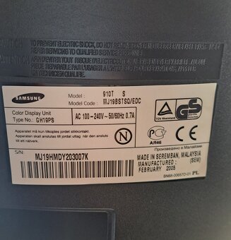 LCD monitor Samsung SyncMaster 910T - 10