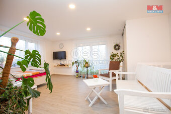 Prodej rodinného domu, 3597 m², Zlátenka - 10