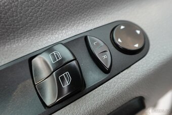 VW CRAFTER 3-STRANNÝ SKLÁPĚČ 2.0TDI KLIMA SERVISKA - 10