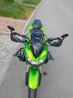 Kawasaki Z750R - 10