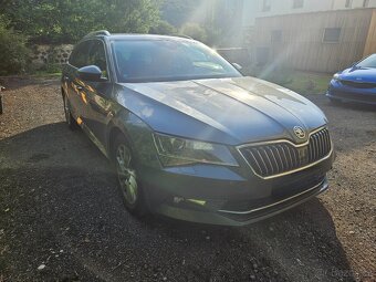 Škoda Superb kombi 2,0 TDi - 10