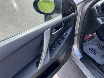 Mazda 3 1,6 77kW, ZACHOVALÉ, SERVISKA - 10