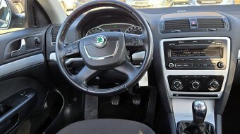 ŠKODA OCTAVIA COMBI 1.9TDI AMBIENTE 77KW - 10
