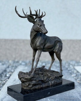 Bronzová socha Jelen majestátní zvířete dekorace příroda - 10