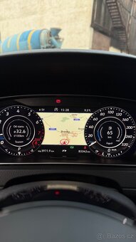 VOLKSWAGEN GOLF 7.5R - 10