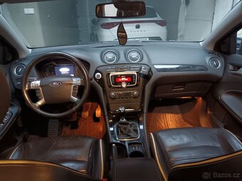 Ford Mondeo 1.6 ecoboost r.2011 - 10