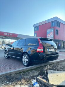 Volvo V50 2.0D 100kW - 10