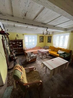 Prodej rodinného domu Pěkov č.p. 20 s výměrou pozemků 2336m2 - 10