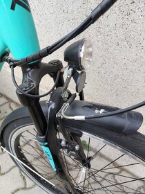 Elektrokolo Leader Fox Latona 18" - 10