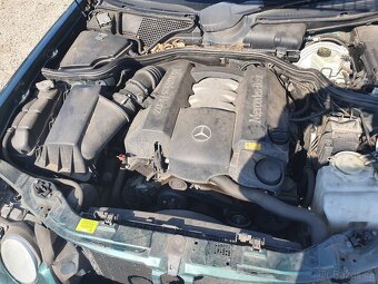 E240 W210 - 10