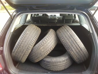 Vw Golf - 10