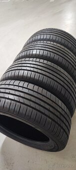 Nové 235/55/18 Kumho Crugen, DOT 1923. - 10