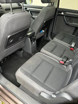 VW Touran 2.0Tdi 103KW, rok 2015 - 10