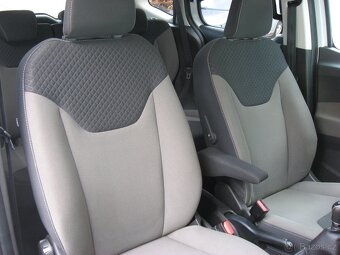 Ford Tourneo Courier 1.6TDCI 95PS Trend - 10