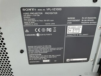 Projektor Sony VPL-VZ1000ES - 10
