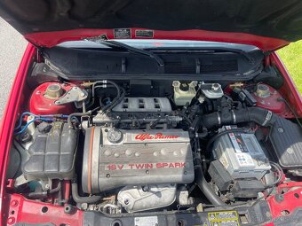 Alfa romeo 145QV 2.0 16V - 10