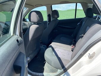Škoda Fabia kombi 1,2 HTP rok 2003, STK 5/2027 - 10