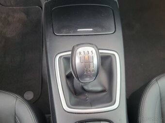 Renault Laguna III 2.0dCi 127kW Initiale - tažné - 1.Majitel - 10