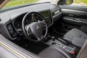 Mitsubishi Outlander 2.2 DI-D /Aj na splátky/ - 10