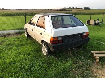 Škoda favorit - 10