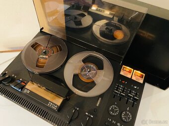 Kotoučový magnetofon Hi-Fi Tesla B73, rok 1987 - 10