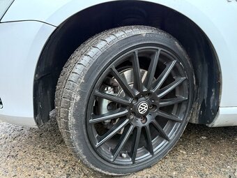 VW Passat B7 Variant 2.0 tdi 103kw DSG - DPH - 10