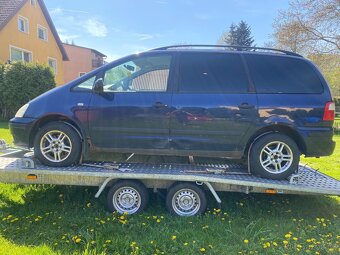 Ford Galaxy - 10
