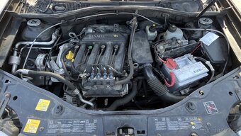 Dacia Duster 1.6 16V 77KW LPG 2 majitel servisní kniha - 10