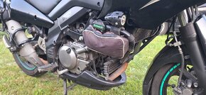 Prodej Suzuki V Strom DL650 - 10