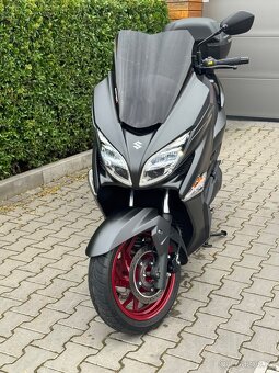 Suzuki Burgman AN 400 - nový model - 10