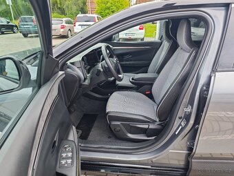 Mégane E-TECH Techno EV60 220k 162kW po 1. majiteli - 10