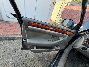 Audi a8 d3 4.2 tdi 240kW LZ7R - 10
