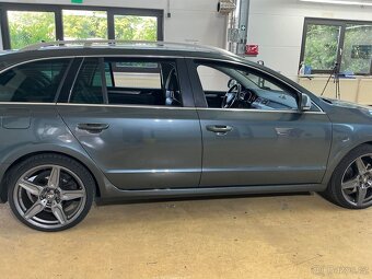 Škoda Superb FL 2.0 Tdi DSG 125 KW 4/2015 EXCLUSIVE TOP STAV - 10