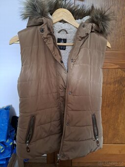 Dámské zimní bundy,kabáty a vesty - 10