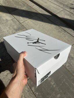 Air Jordan 4 White Thunder - 42 EU - LJR - 10