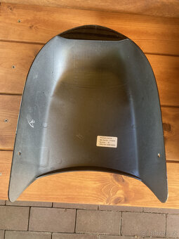 Prodám černý kryt sedla Royal Enfield GT 650 - 10