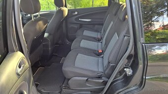 Ford Galaxy 2,0 TDCI 103KW 160000,- s DPH - 10
