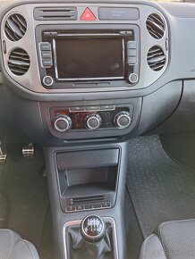 VW Tiguan R-Line 4motion 1. majitel - 10
