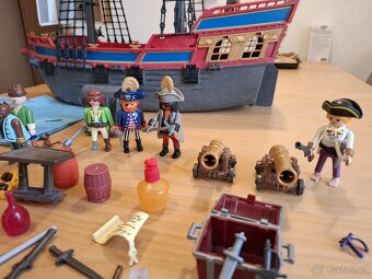 Pirátská loď Playmobil 3940 - 10