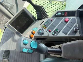 Sklízecí mlátička Claas Lexion 460, žací lišta V660 nebo 7, - 10