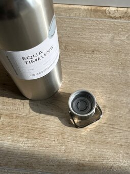 Termoska z nerezové oceli značky EQUA 1000ml - 10