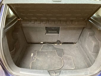 Seat Altea 1.6TDi 2010 Nová stk, po servisu - 10