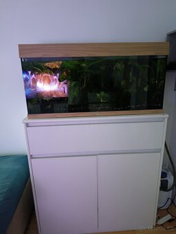 Prodám akvárium cca 200l - 10
