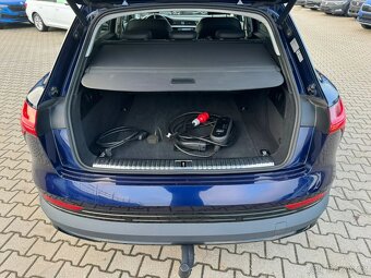 Audi E-tron 50 quattro 230kw elektro/tažné/kůže/kamera/20"a - 10